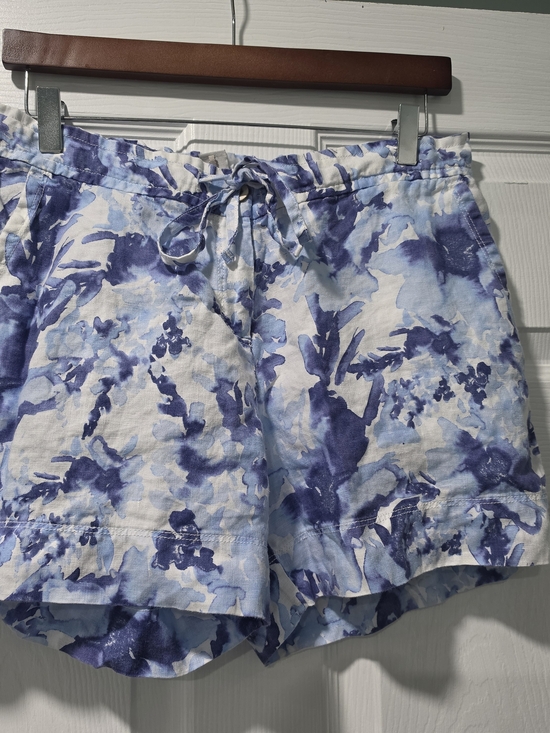 Tommy Bahama Pants - Women's Small Tommy Bahama Blue Floral Tie-Waist Linen Shorts